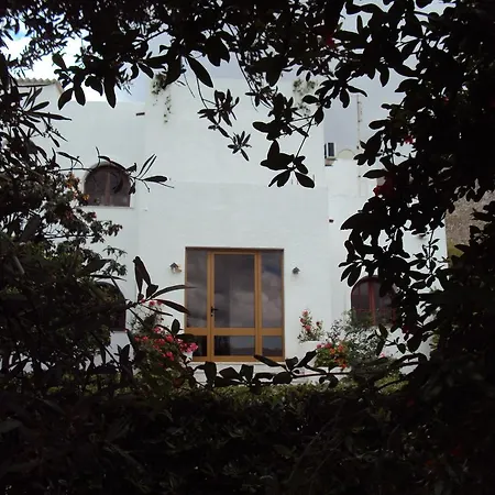 Narkissos Ξενοδοχείο 2*
